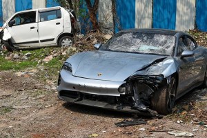 kalyani nagar Porsche car accident