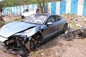 pune Porsche car accident