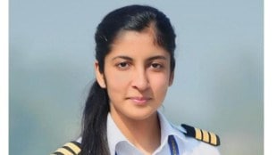 pilot girl suicide marathi news