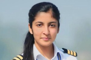 Mumbai pilot girl