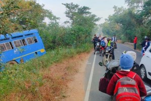 gondia st bus accident