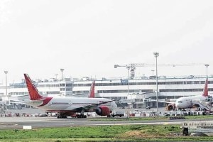 Mumbai airport international travelers