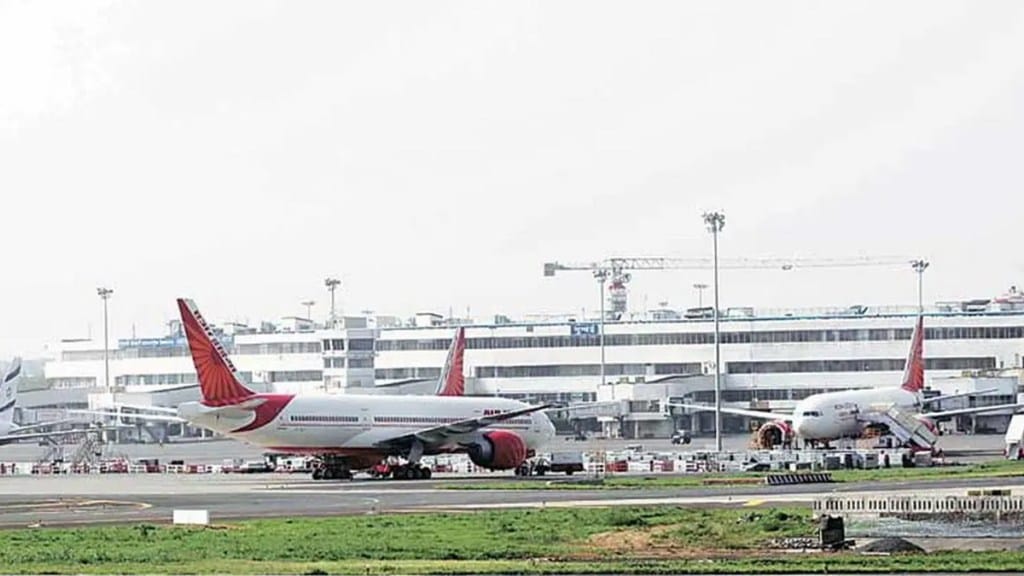 Mumbai airport international travelers