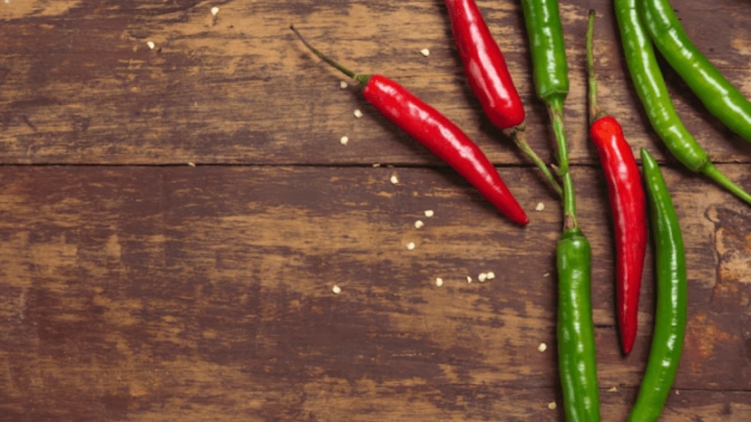 With or without the stem whic is the best way to have chillies for gut health