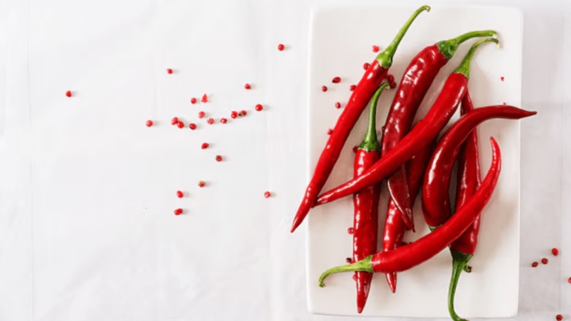 With or without the stem whic is the best way to have chillies for gut health