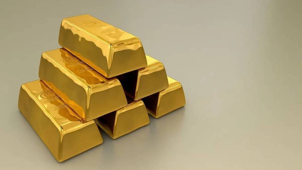 gold etfs witness record rs 1961 cr inflow in october