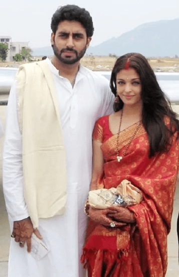 Abhishek Aishwarya Divorce Rumor, Aishwarya Rai Net worth, Aishwarya Rai Most Expensive Saree In Her Wedding, abhishek bachchan Net worth