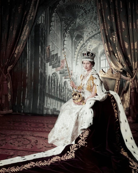 Coronation portrait by Cecil Beaton, 1953