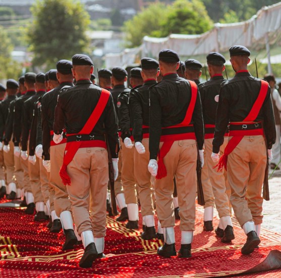 Food provided to Pakistan soldiers