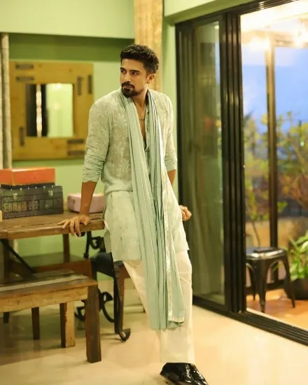 Saqib Saleem