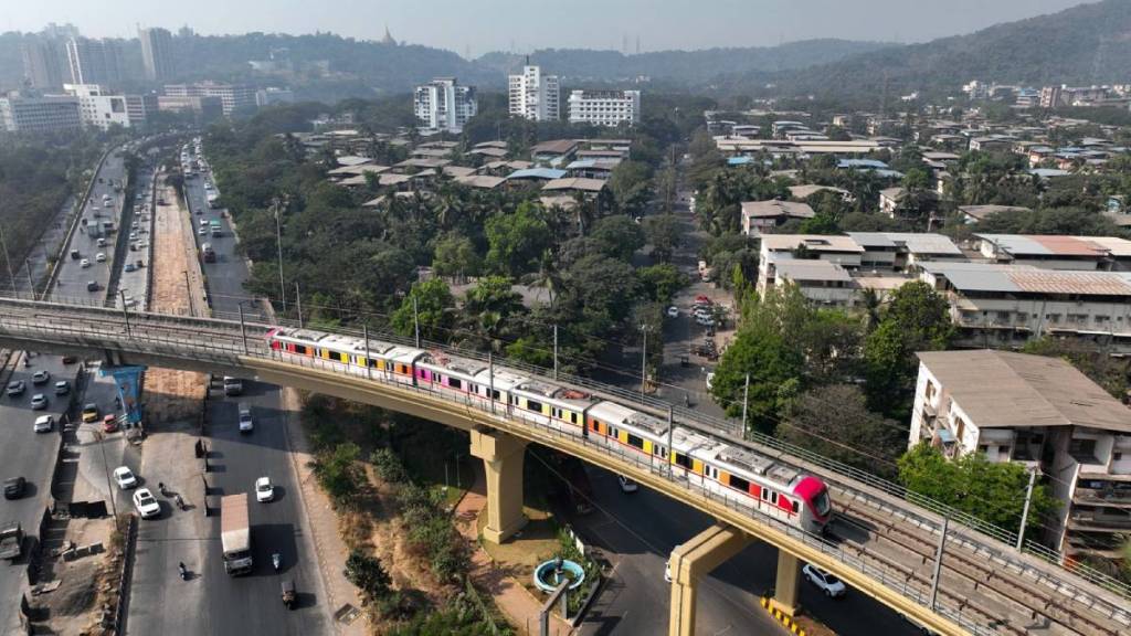 maharashtra assembly election 2024 mumbai metro 2a and 7 services extended till midnight