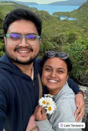 mugdha vaishampayan and prathamesh laghate new zealand trip