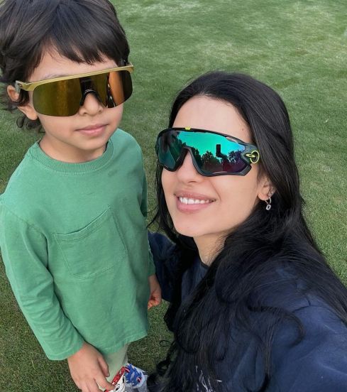 natasa with son agastya