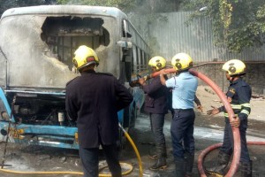 PMPML bus caught fire in swargate depot