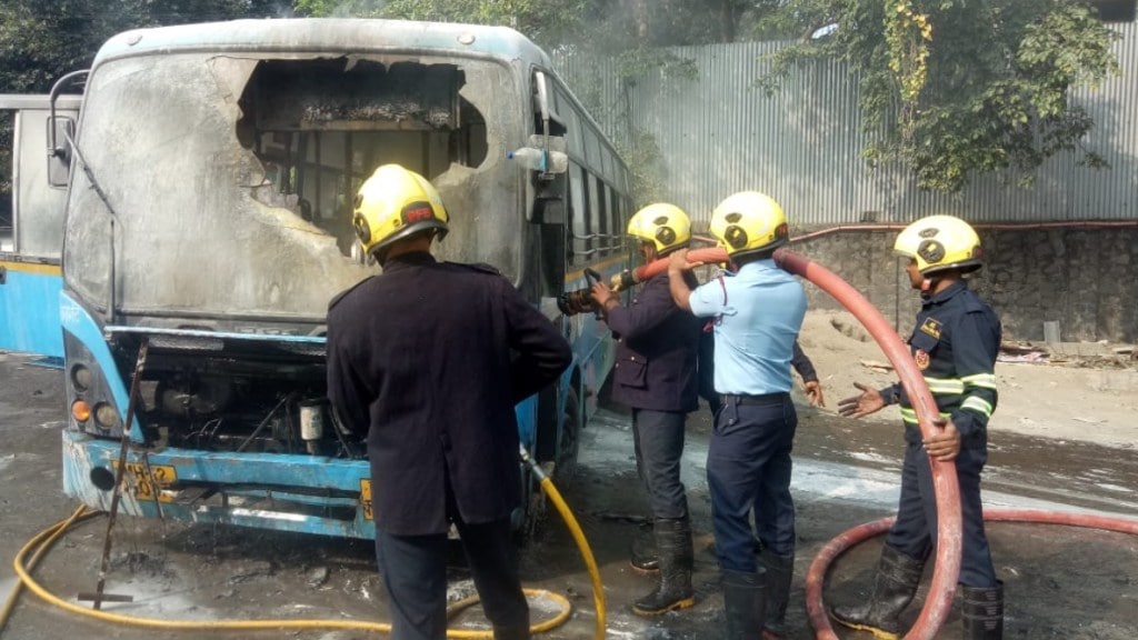 PMPML bus caught fire in swargate depot