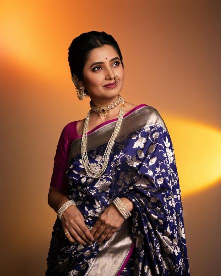 Prajakta traditional saree photoshoot post shared on social media