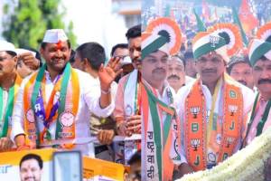 sunil shelke shankar won by lakh votes