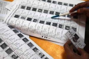 three lakh new voters added in mumbai voters list mumbai