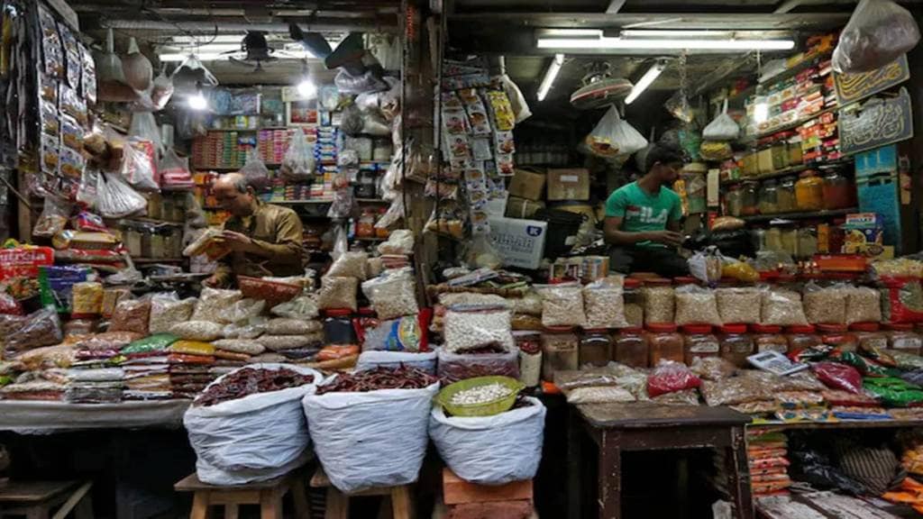 wpi inflation hits 4 month high in october on rising food prices