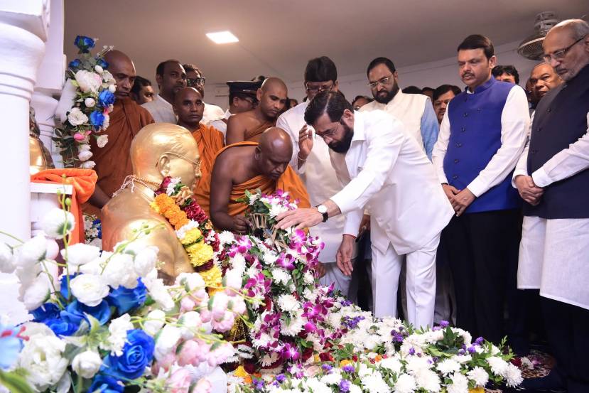 chief minister Devendra fadanvis dcm Eknath shinde and ajit pawar pays tribute to dr Babasaheb Ambedkar on mahaparinirvan diwas at chaityabhoomi