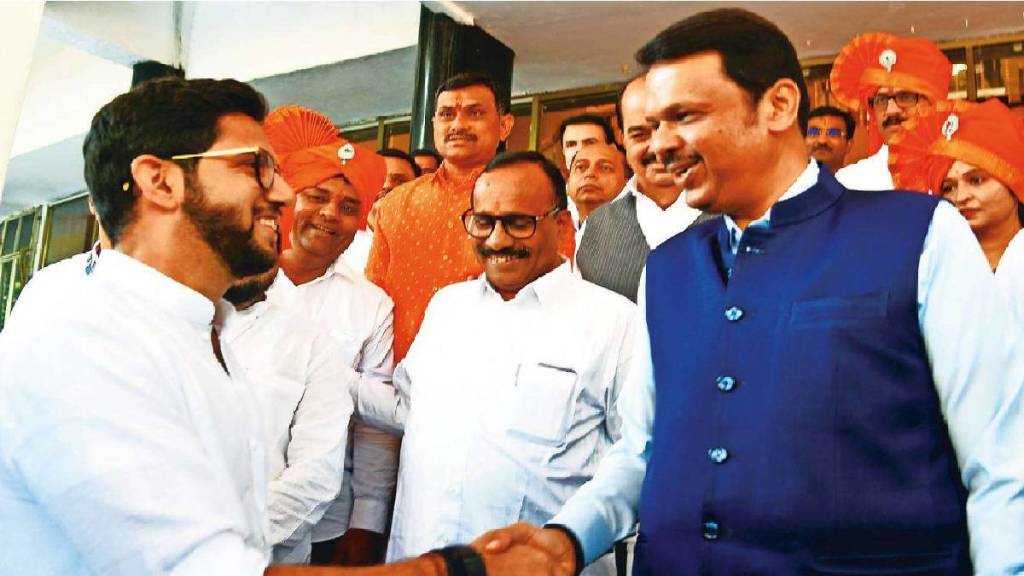 Shiv Sena Legislature Party leader Aditya Thackeray congratulates Chief Minister Devendra Fadnavis print politics news