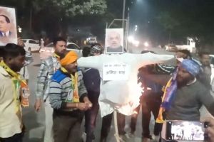 Burning of Amit Shahs symbolic effigy in akola