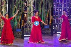 aai kuthe kay karte fame ashvini mahangade dance on natarang ubha song in kaumudi walokar sangeet ceremony