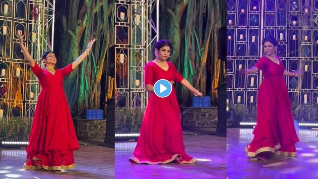 aai kuthe kay karte fame ashvini mahangade dance on natarang ubha song in kaumudi walokar sangeet ceremony