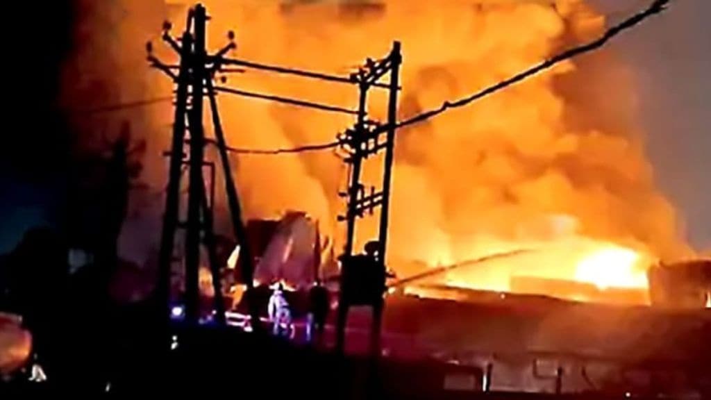 Fire breaks out at carpet factory in Jalgaon Industrial Estate