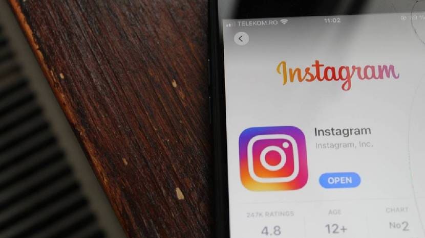 How to Spot and Block Instagram Stalkers