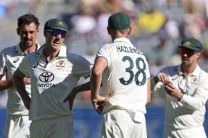 IND vs AUS Big Blow to Australia as Josh Hazlewood Suffers Calf Injury went Hospital for Scans Gabba Test