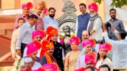 MLA Oath Taking Ceremony : भगवे-गुलाबी फेटे ते संस्कृतमध्ये शपथ, जाणून आमदारांच्या शपथविधीची वैशिष्ट्ये