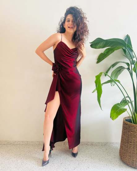 Mithila Palkar Merry Christmas 2024