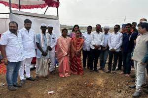 contractor working on ring road has announced on Monday that he has performed Bhumi Pujan