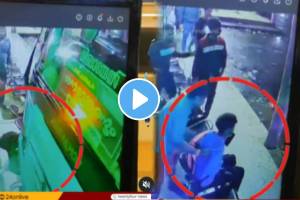 Shocking video Boy sitting at a bus stop was hit by a bus video goes viral