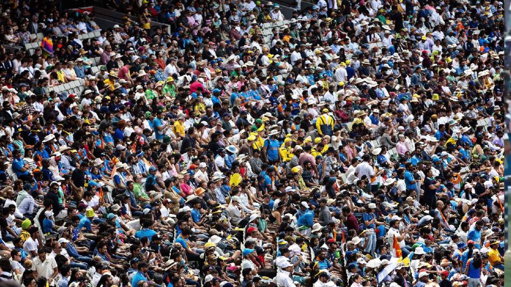 IND vs AUS 4th Test Match Melbourne Cricket Ground break 87 years old audience attendance record