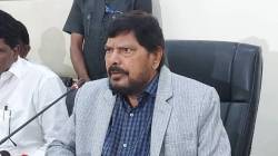 Ramdas Athawale : मंत्रिमंडळात आरपीआयला संधी न मिळाल्याने रामदास आठवले महायुतीवर नाराज; म्हणाले, “मी आणि माझे कार्यकर्ते…”