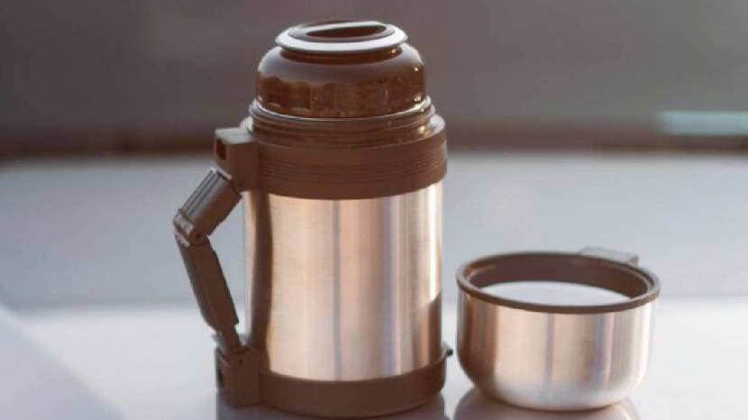 simple tips to remove odors from a thermos