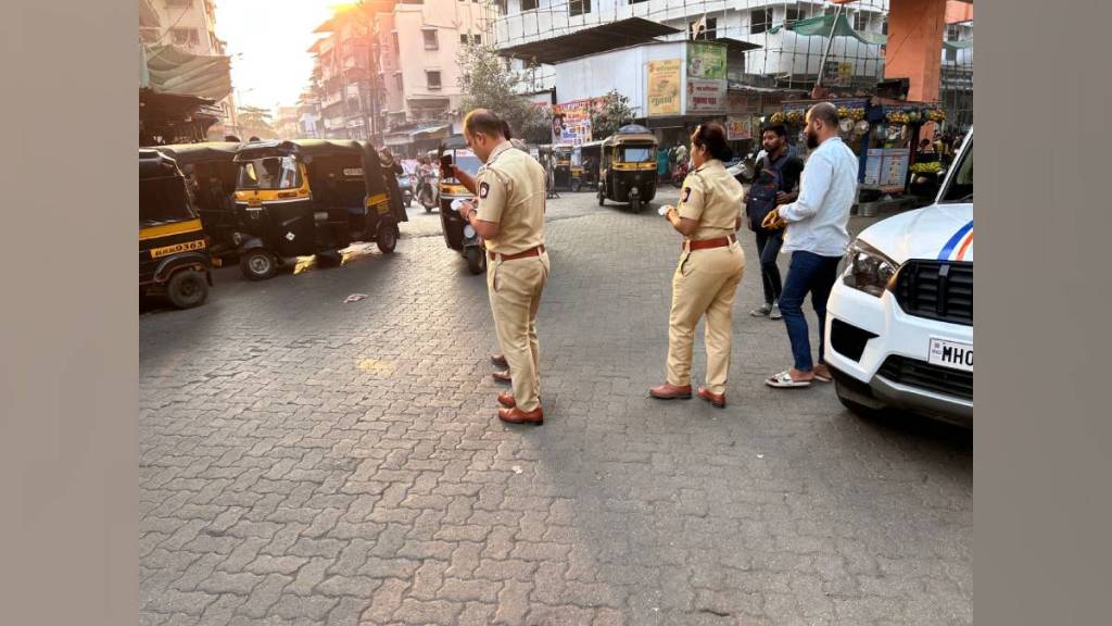 RTO officials fined over 40 Dombivli rickshaw drivers between 5,000 to 20,000 rupees.