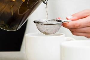 how to clean tea strainer