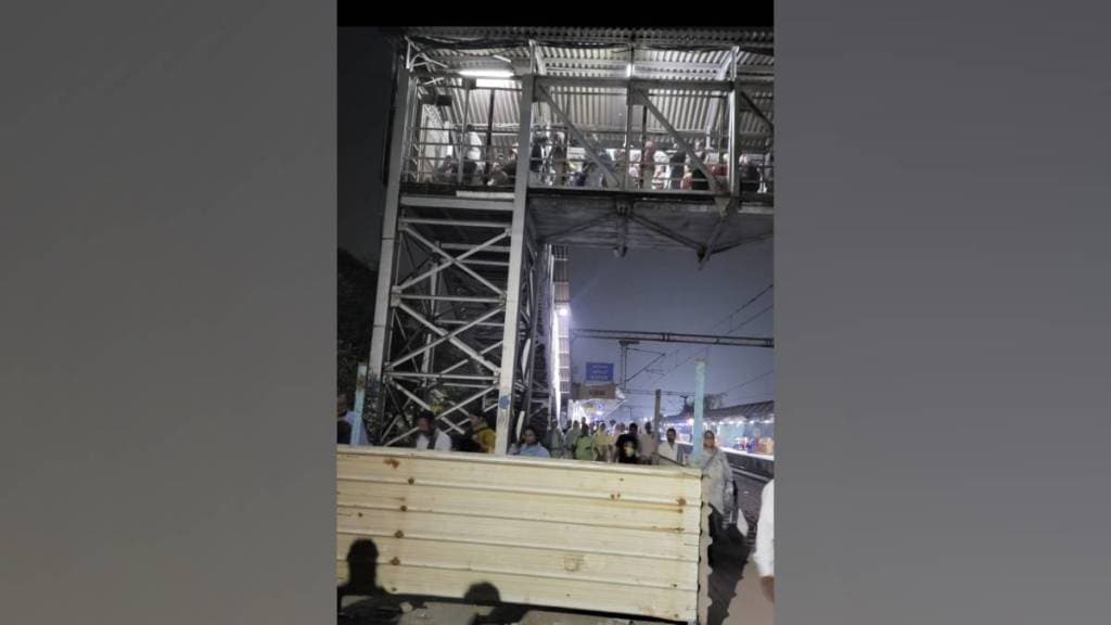 Roofing work on the platform at Upper Kopar railway station has started