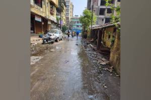 water channel in street near Balaji Temple in Ajde Pada area of ​​MIDC in Dombivli burst for few months