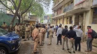 Protestors evicted Aggressive transit campers demanded 550 sq ft houses in Nirmalnagar