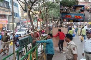 Municipal Corporations encroachment removal department conducted campaign on Main Road, Shalimar market area