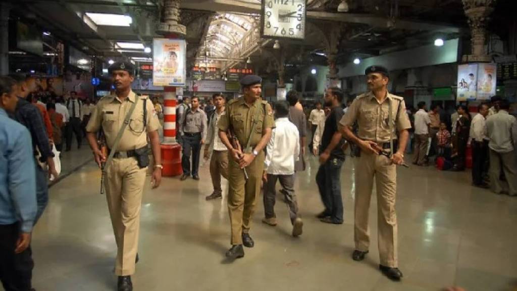 Central Railway security rescued 1099 children in 11 months with police and employee coordination