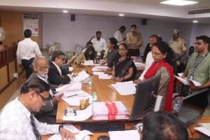 Lok Adalat held for first time in 33 years in history of Maharashtra Administrative Tribunal ( mat )