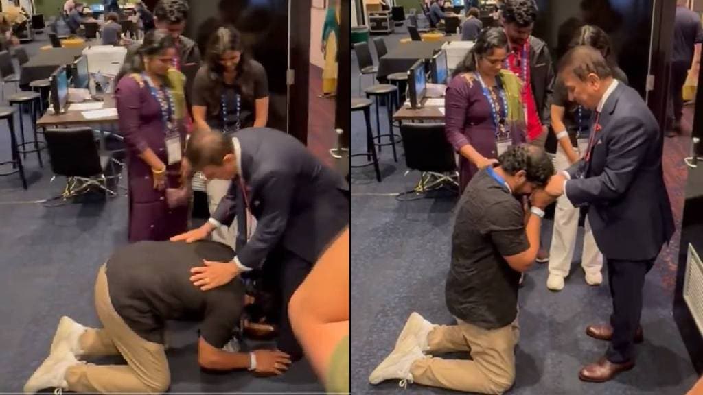 Nitish Reddy's Father Touches Feet of Sunil Gavaskar When He Meets with Family After Century Video Viral