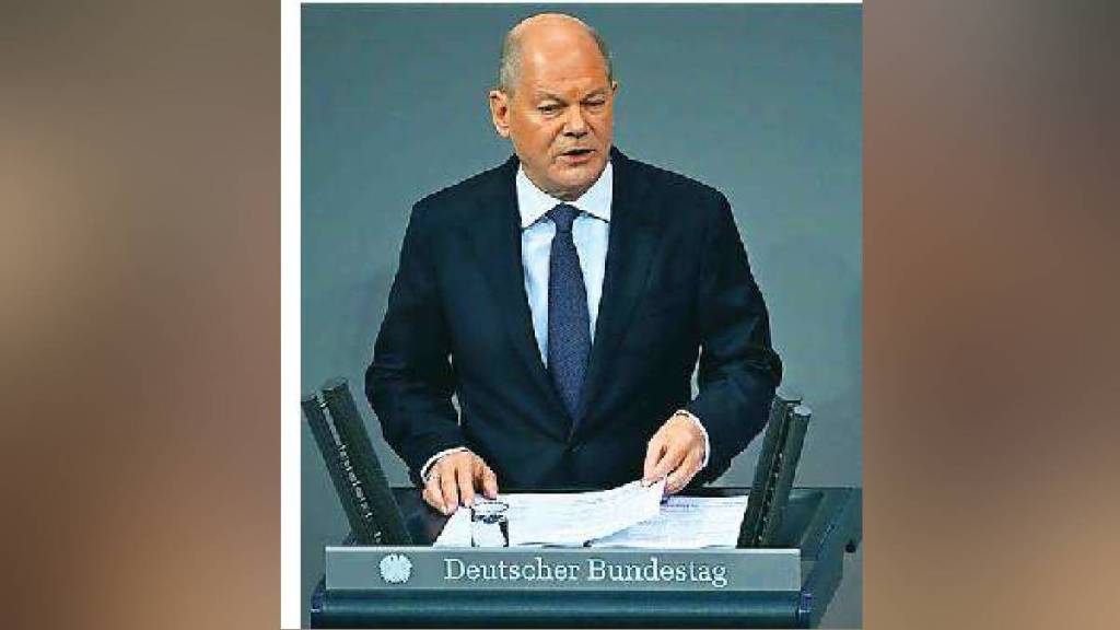 Loksatta anvyarth Chancellor Olaf Scholz suffers defeat in German parliament