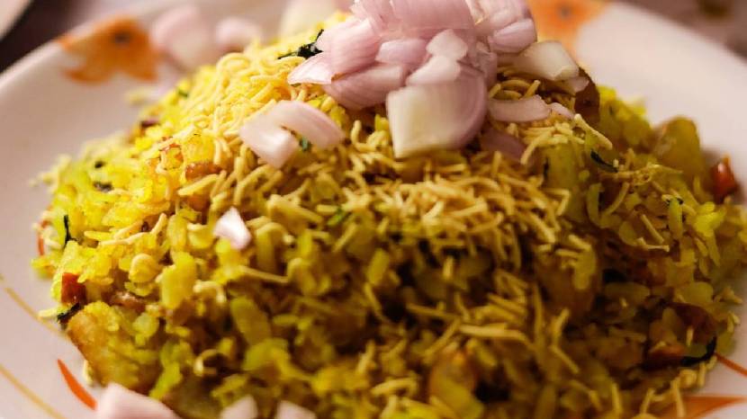 Poha has a lesser glycemic index than rice