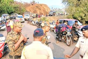 Tensions rise after cattle parts found under Khed Devane bridge